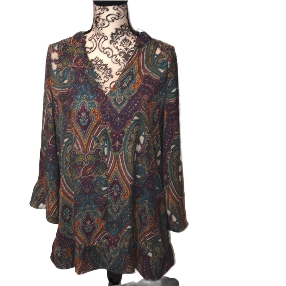 Zara Basic colorful abstract blouse GUC size L..